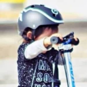 Mejor casco de bici y patinete para una niña | Comparativa y opiniones